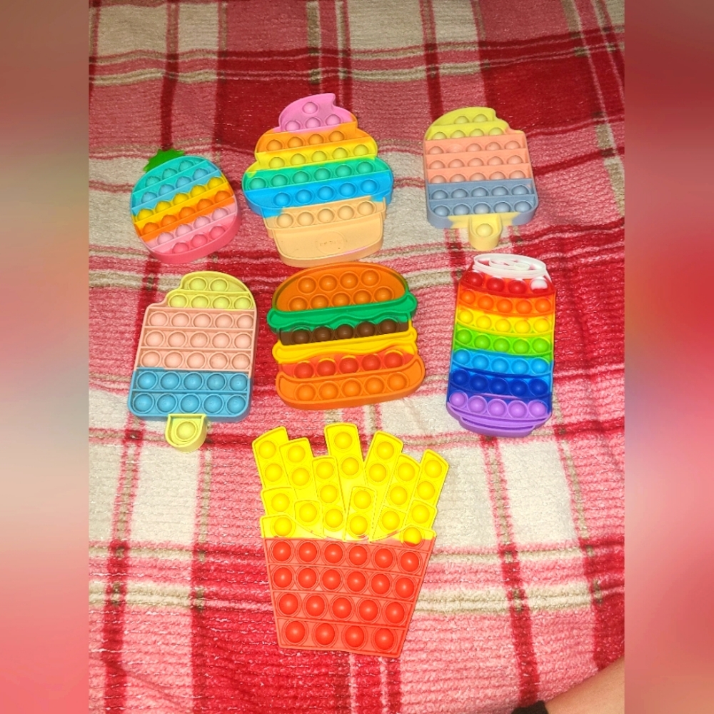 =^Pop it fidgets 7 food - Picture 1 of 9